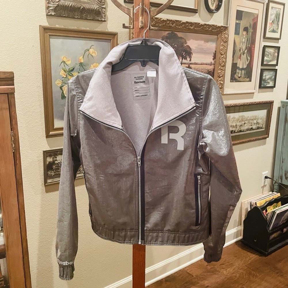 Reebok reflective metallic full zip jacket w/ pockets elastic waist SZ M silver - Picture 8 of 12